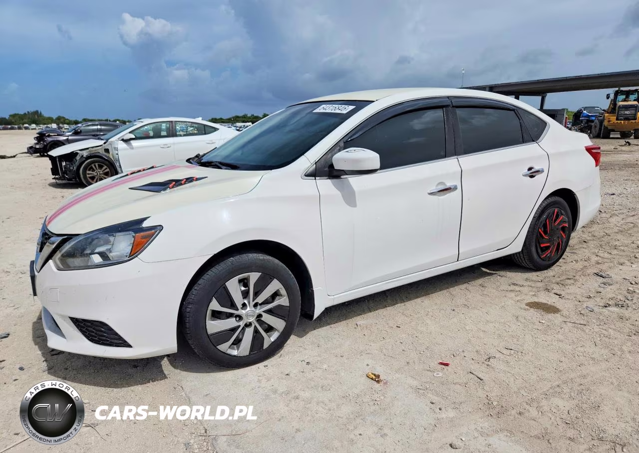 2016 Nissan Sentra S – zdjęcie 1 z 12