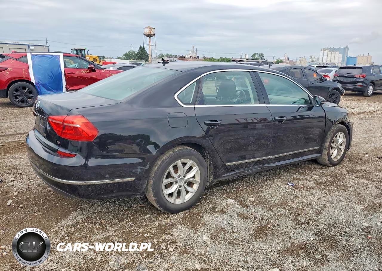 2016 Volkswagen Passat S VIN:1VWAS7A33GC030633 - 3