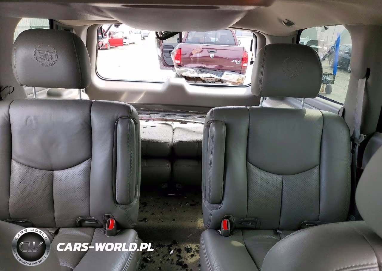 2005 Cadillac Escalade Luxury VIN:1GYEK63N15R241430 - 10