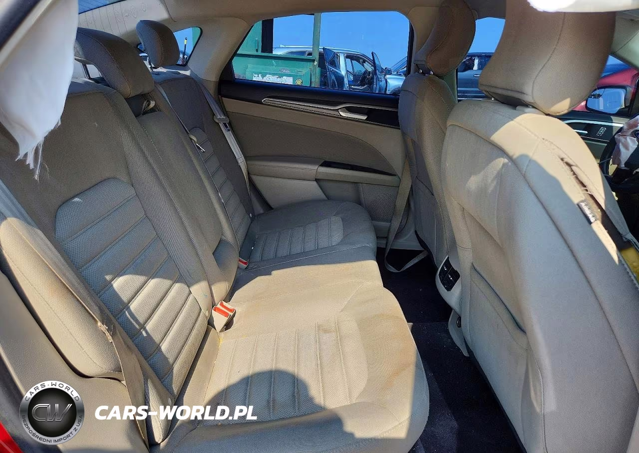 2018 Ford Fusion Se VIN:3FA6P0HD6JR165104 - 10