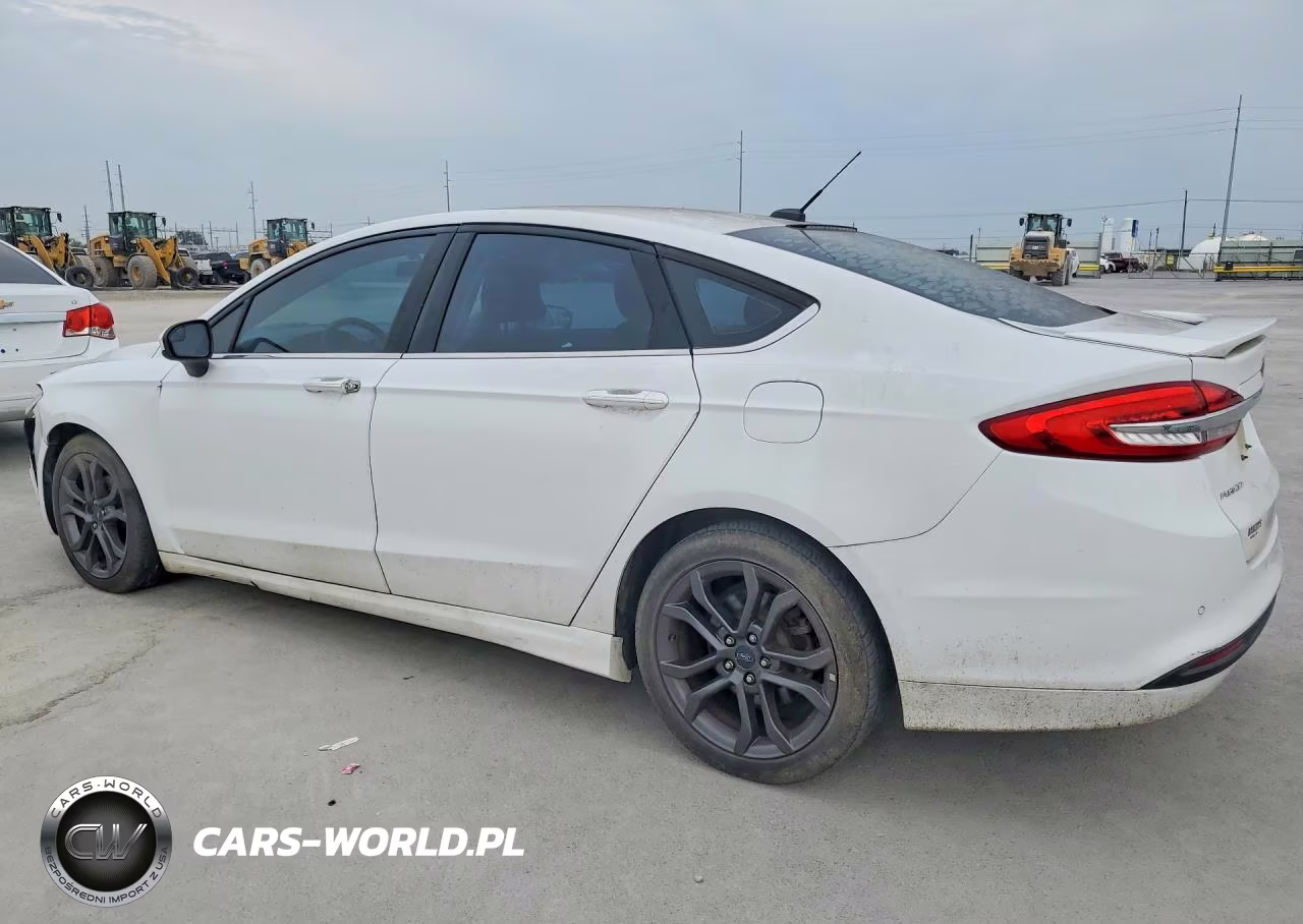 2018 Ford Fusion Se VIN:3FA6P0HD3JR136224 - 2