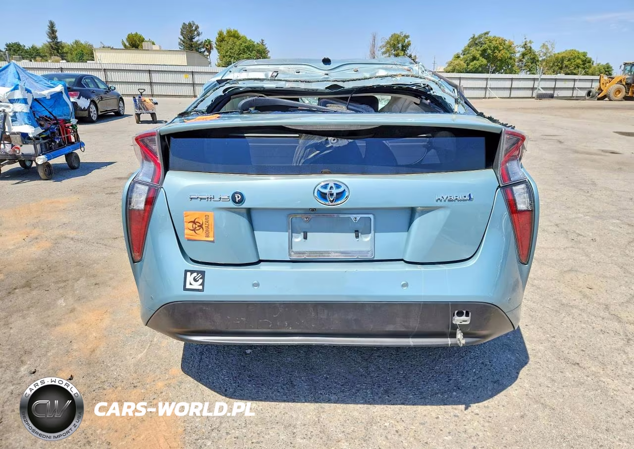 2018 Toyota Prius VIN:JTDKARFU2J3545671 - 6