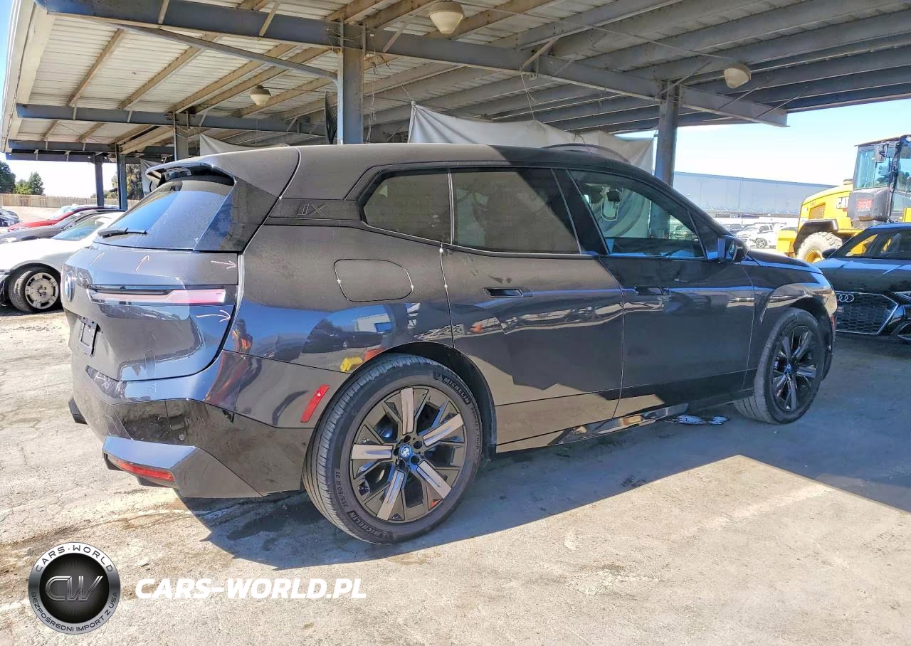 2024 BMW Ix xDrive50 VIN:WB523CF02RCP08248 - 3