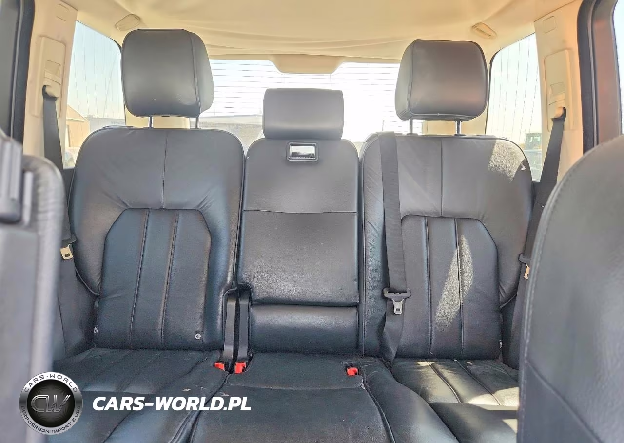 2011 Land Rover Range Rover VIN:SALME1D41BA331178 - 10