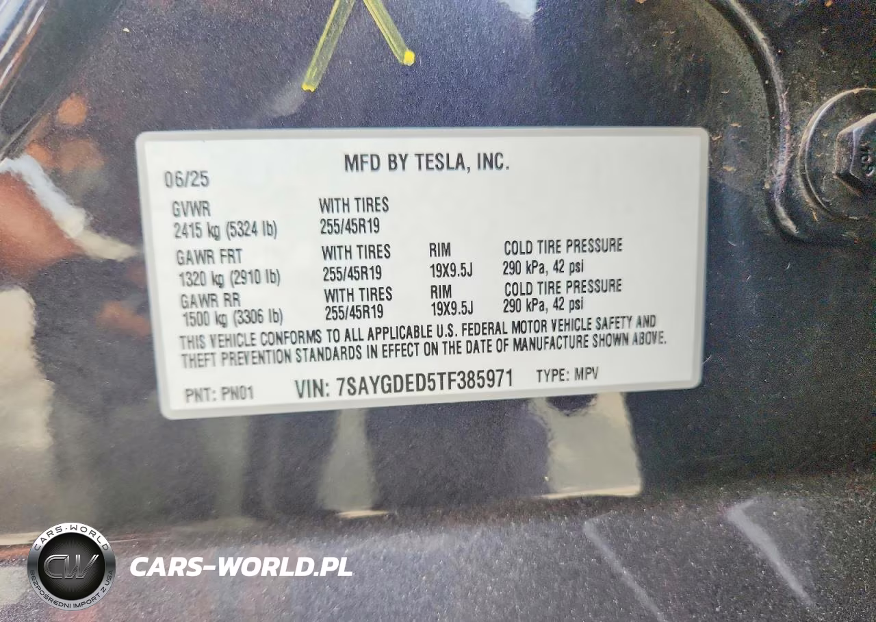 2026 Tesla Model Y VIN:7SAYGDED5TF385971 - 13