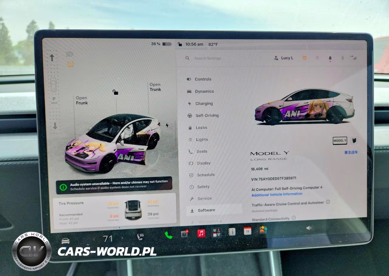 2026 Tesla Model Y VIN:7SAYGDED5TF385971 - 9