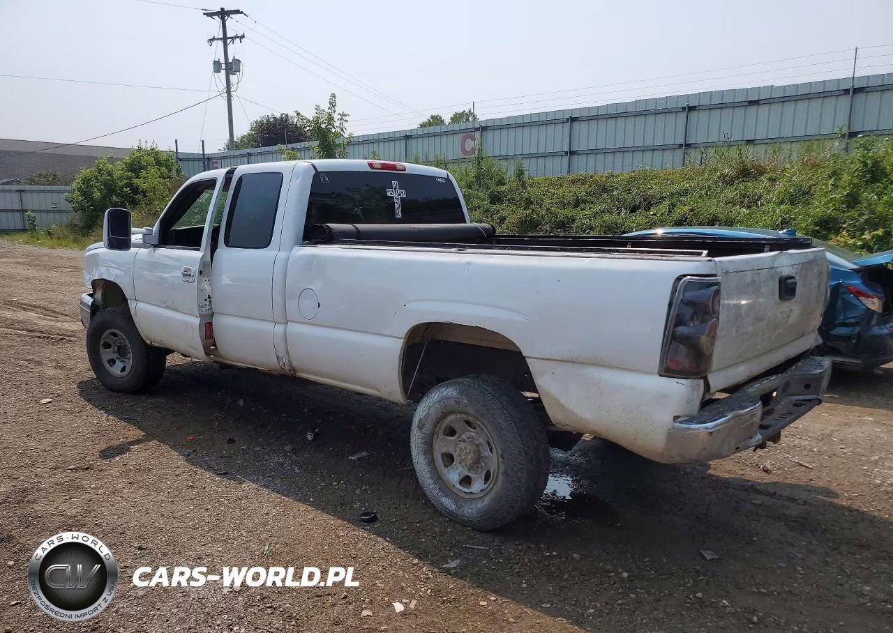 2005 Chevrolet Silverado K3500 VIN:1GCHK39275E232852 - 2