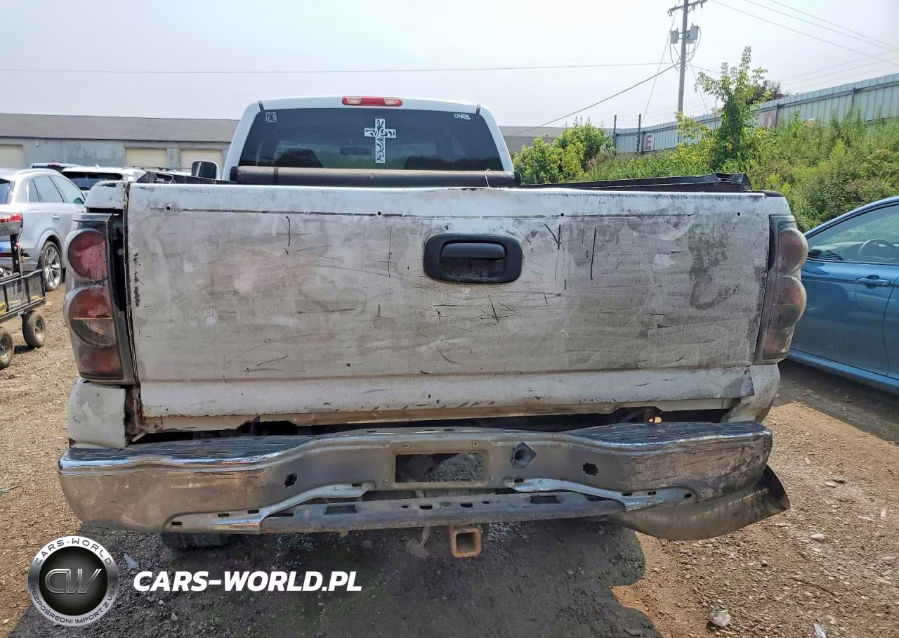 2005 Chevrolet Silverado K3500 VIN:1GCHK39275E232852 - 6