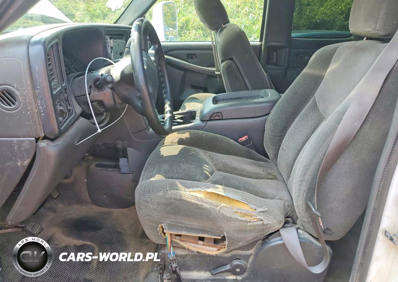 2005 Chevrolet Silverado K3500 VIN:1GCHK39275E232852 - 7