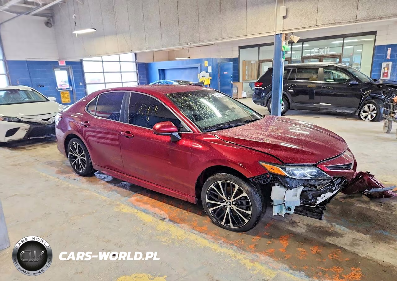 2018 Toyota Camry Se VIN:4T1B11HK1JU577398 - 4