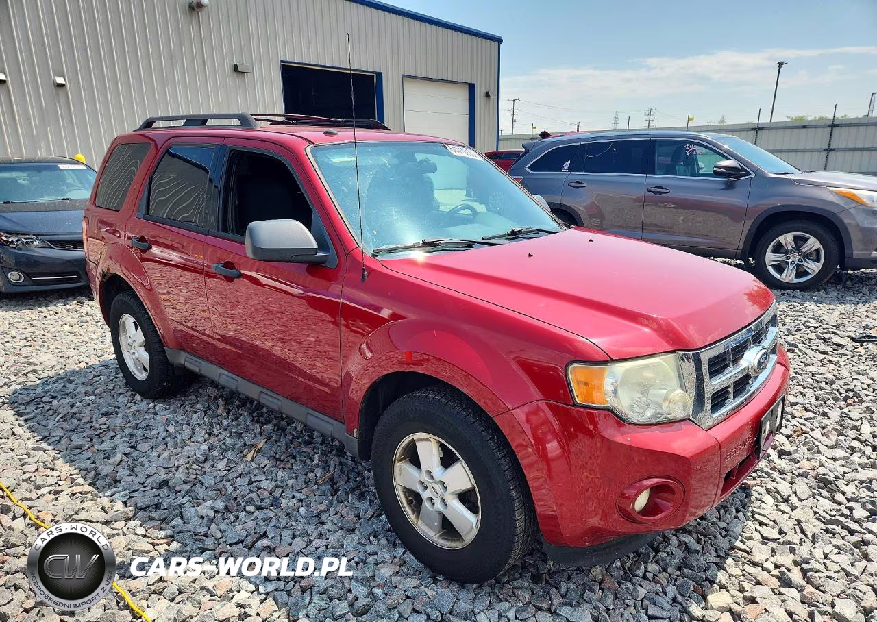 2010 Ford Escape Xlt VIN:1FMCU9DG8AKC92446 - 4
