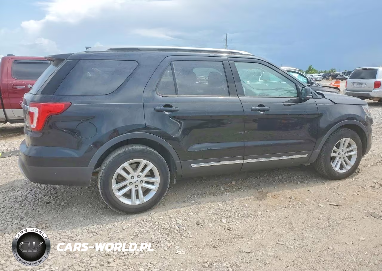 2016 Ford Explorer Xlt VIN:1FM5K7DH2GGD35847 - 3