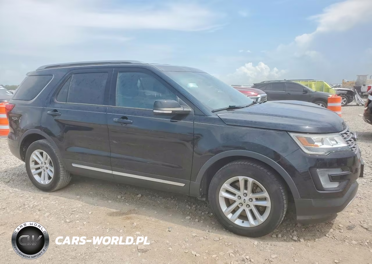 2016 Ford Explorer Xlt VIN:1FM5K7DH2GGD35847 - 4