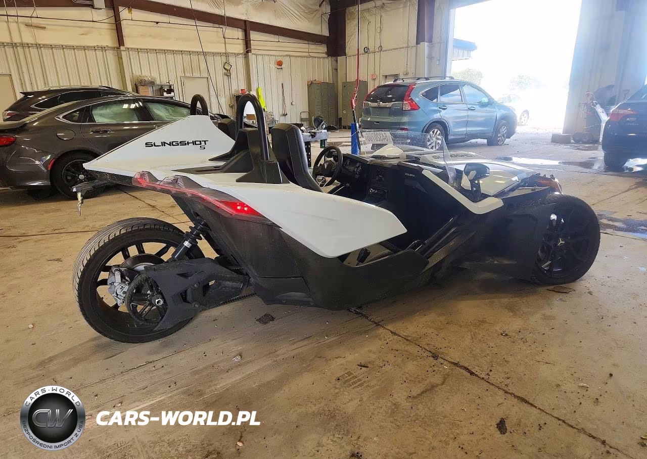 2024 Polaris Slingshot S With Technology Package VIN:57XAATHD4R8165565 - 3