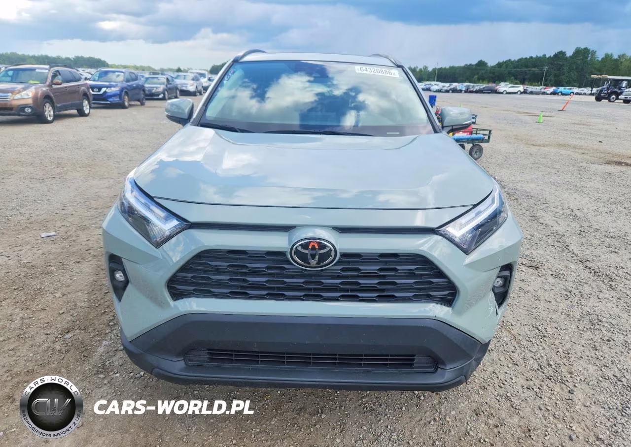 2023 Toyota Rav4 Xle Premium VIN:2T3C1RFV2PW285243 - 5