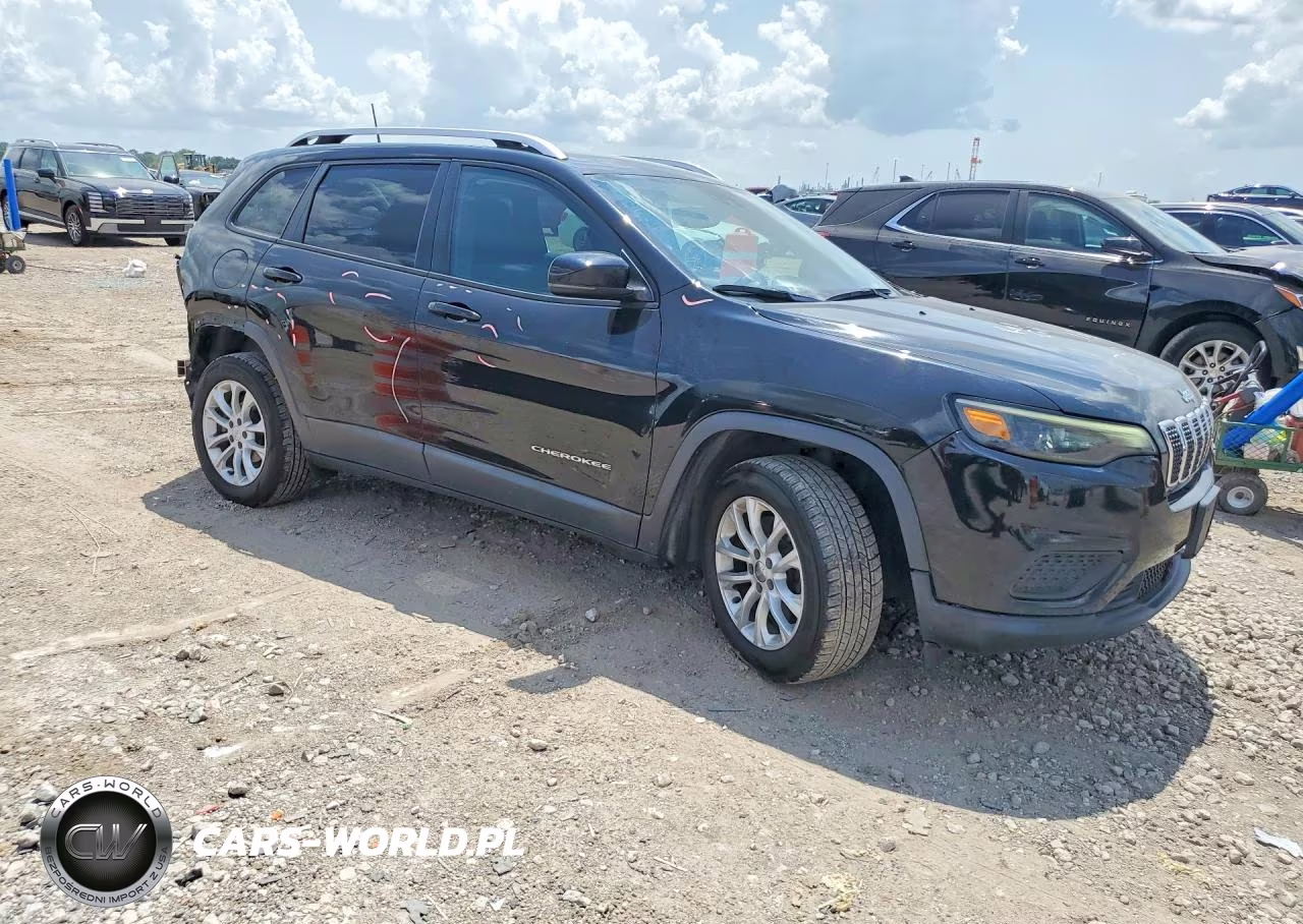 2021 Jeep Cherokee Latitude VIN:1C4PJLCB3MD169535 - 4