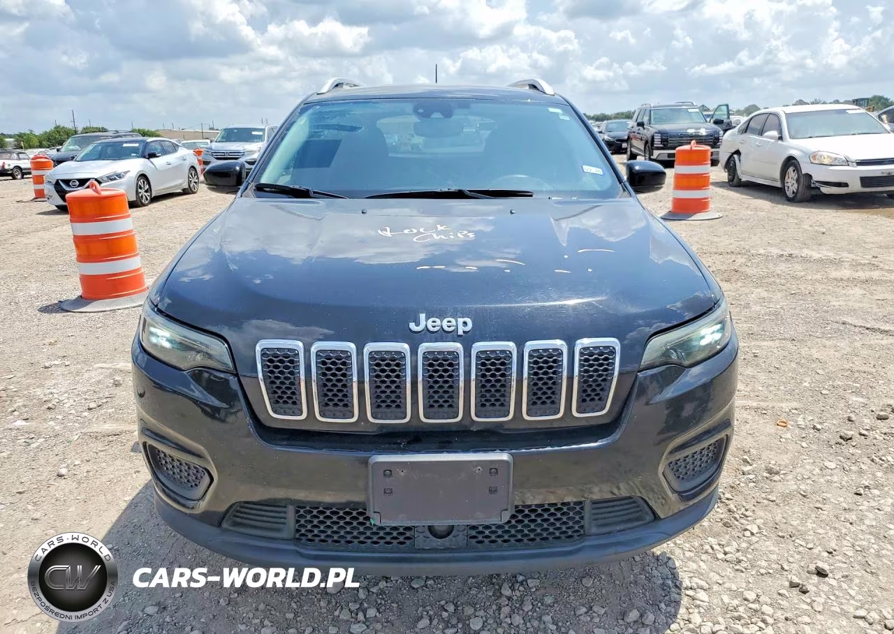 2021 Jeep Cherokee Latitude VIN:1C4PJLCB3MD169535 - 5
