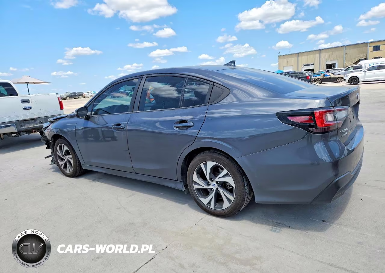 2024 Subaru Legacy Premium VIN:4S3BWAF64R3010082 - 2