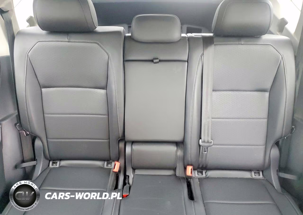 2019 Volkswagen Tiguan Se VIN:3VV2B7AX5KM033035 - 10