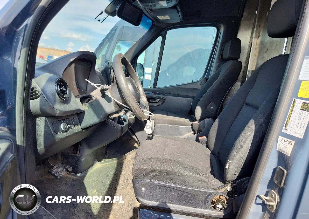 2019 Mercedes Benz Sprinter 2500 Delivery Van VIN:WD4PF0CD7KP101743 - 7