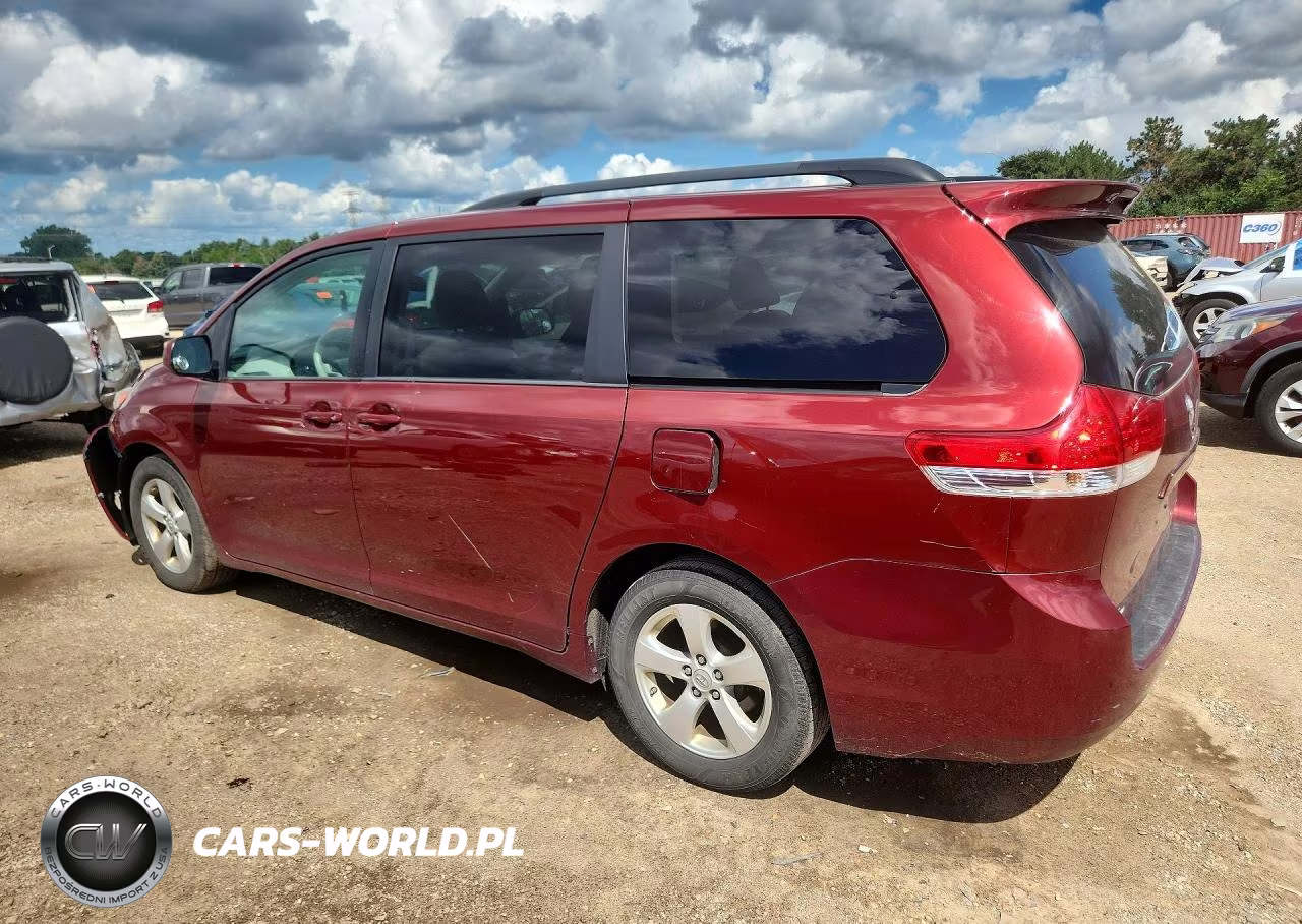 2014 Toyota Sienna Le VIN:5TDKK3DC9ES516807 - 2