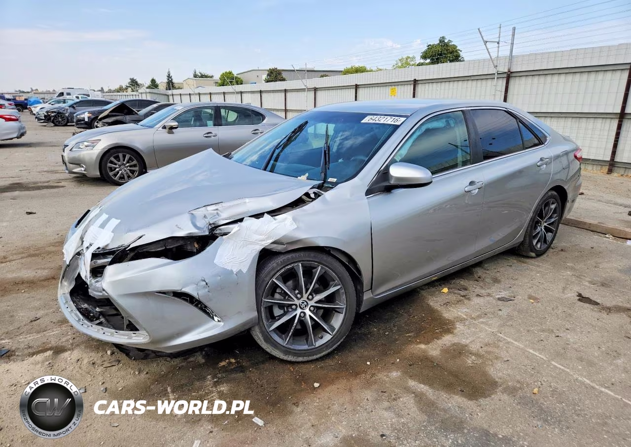 2015 Toyota Camry Xse – zdjęcie 1 z 12