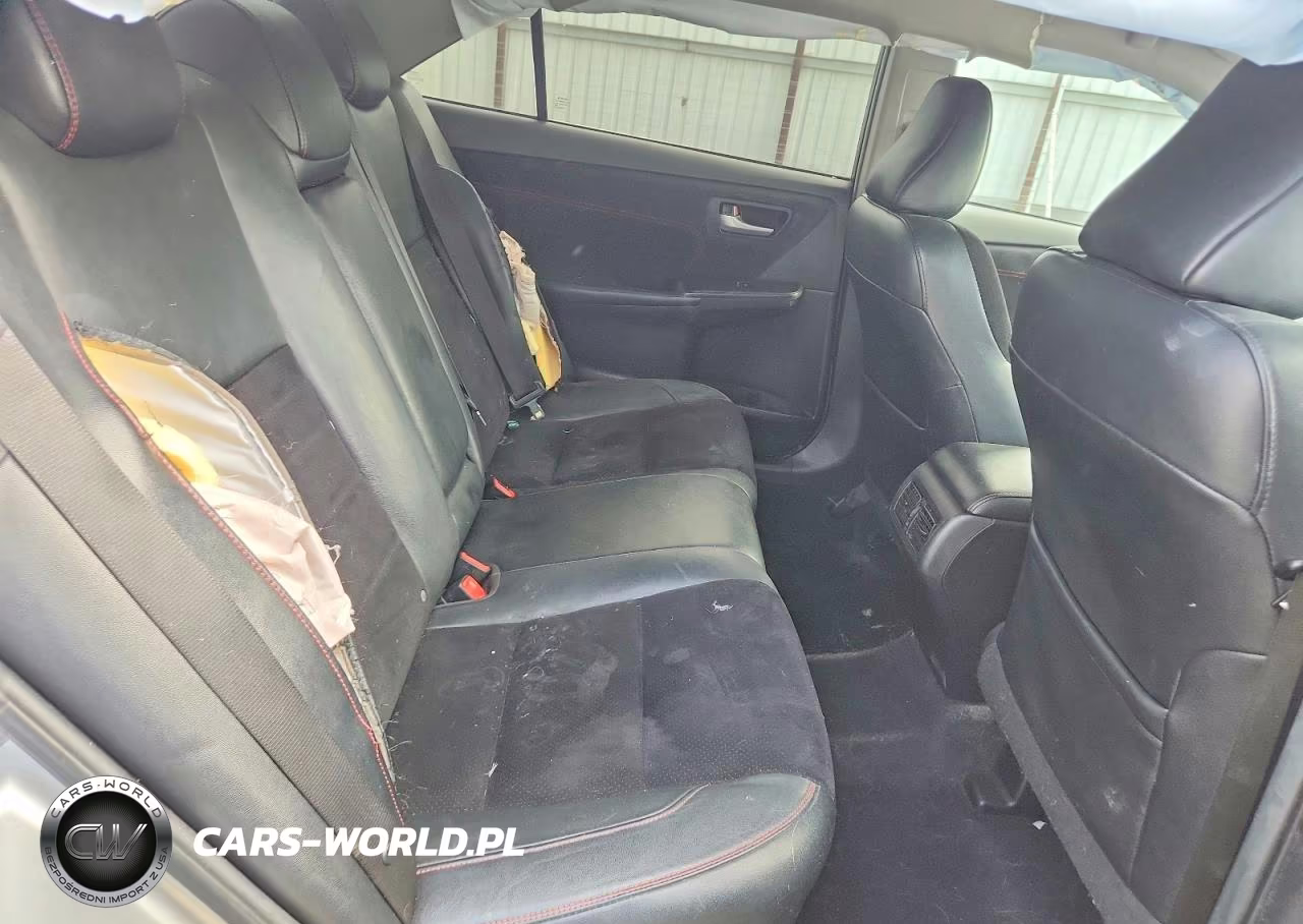 2015 Toyota Camry Xse VIN:4T1BF1FK0FU028920 - 10