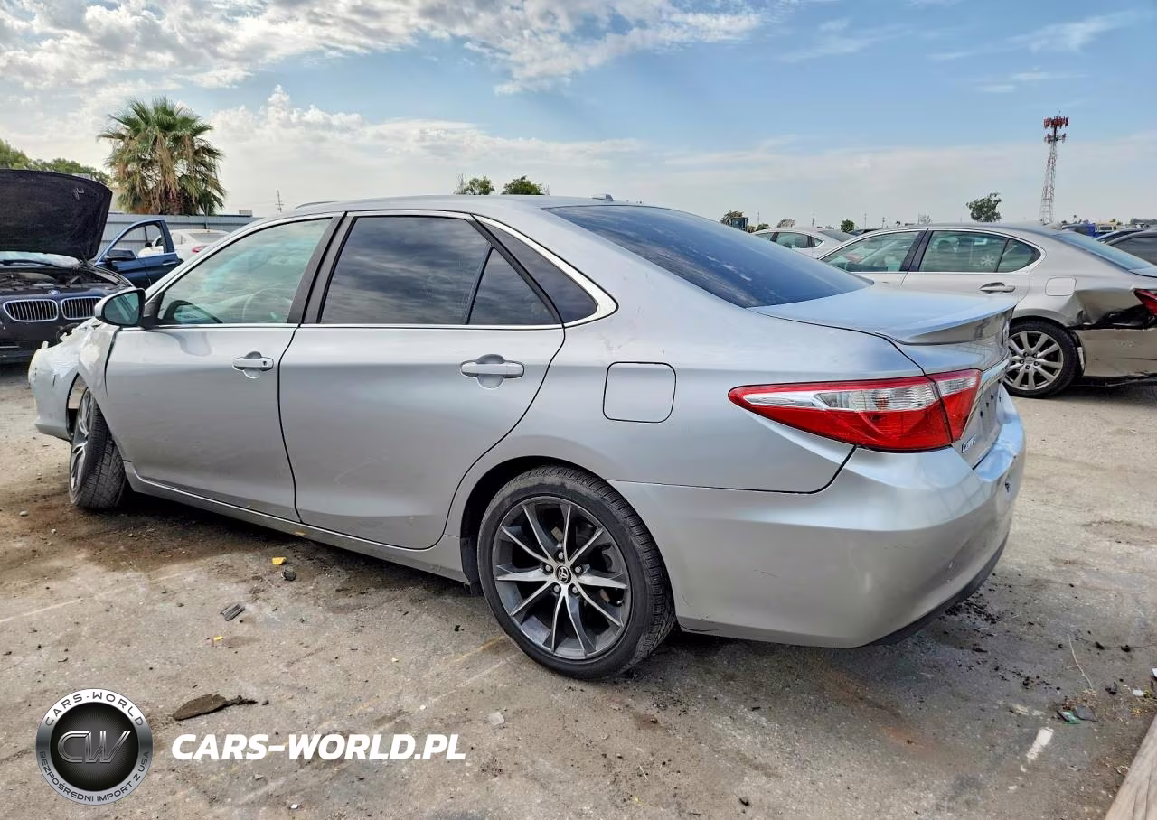 2015 Toyota Camry Xse VIN:4T1BF1FK0FU028920 - 2