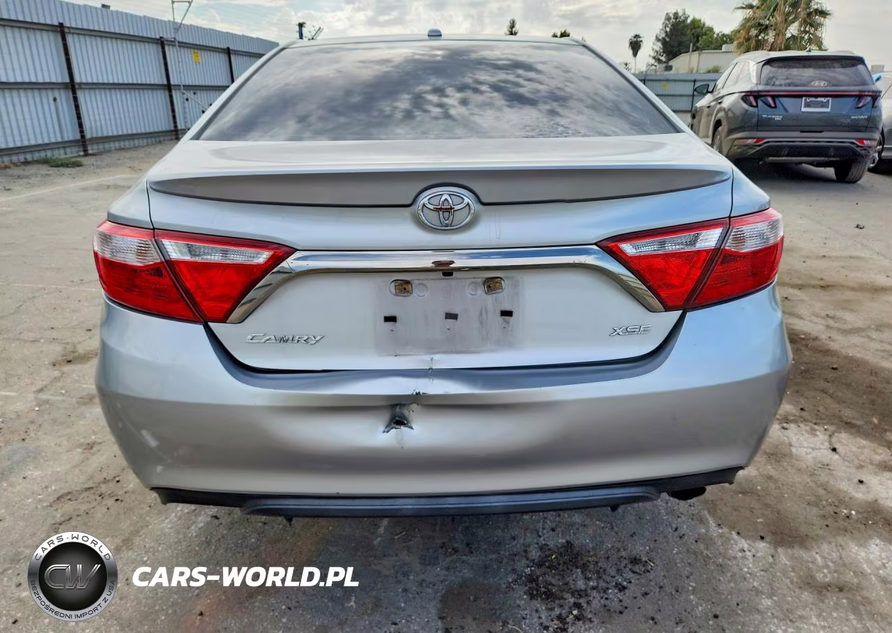 2015 Toyota Camry Xse VIN:4T1BF1FK0FU028920 - 6