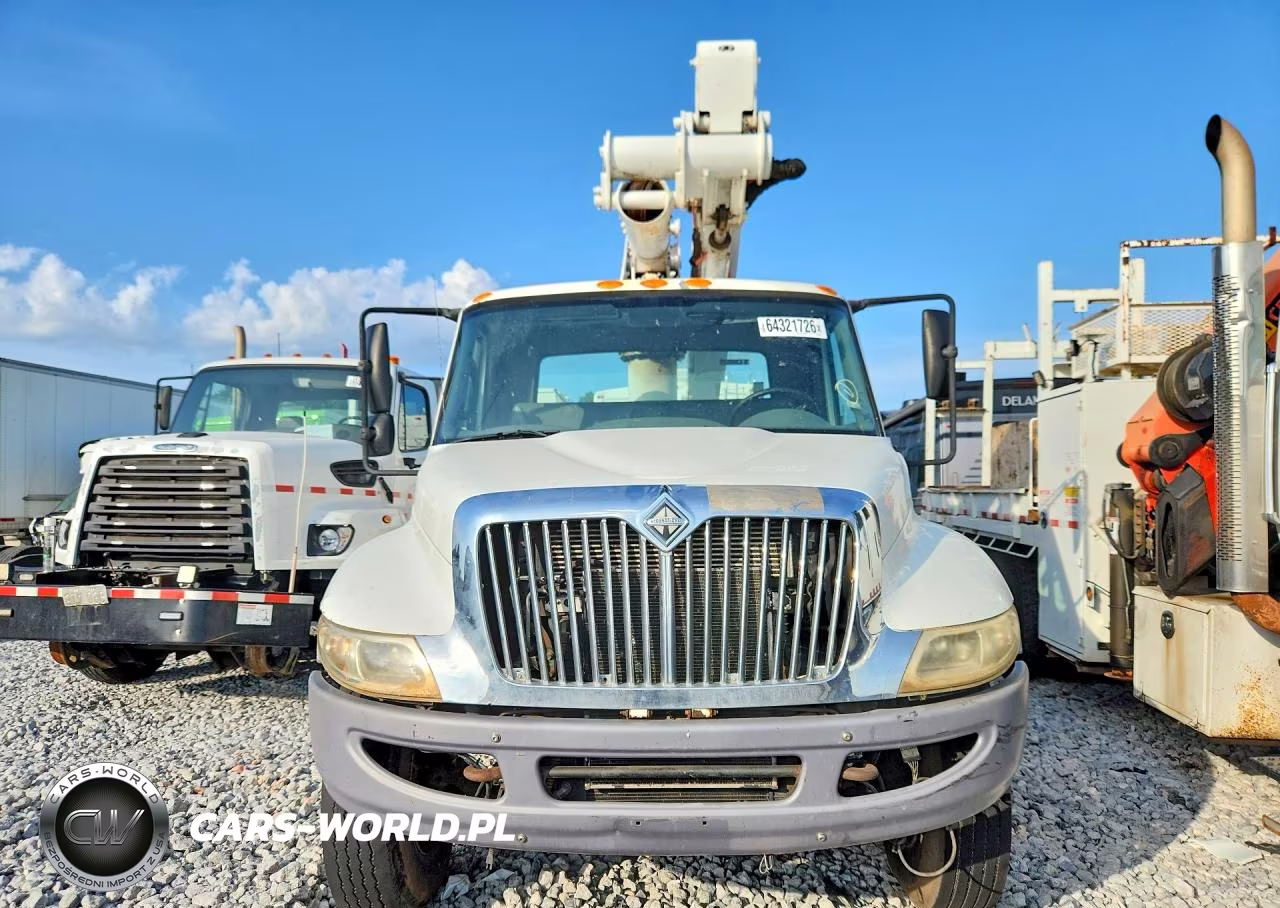 2007 International 4200 Bucket Truck VIN:1HTMPAFL27H340897 - 5