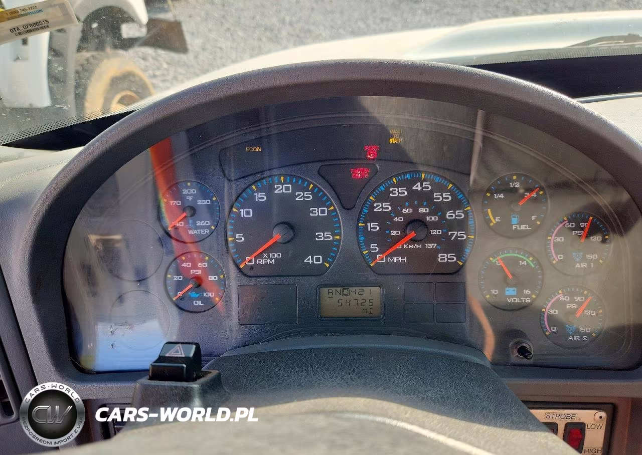 2007 International 4200 Bucket Truck VIN:1HTMPAFL27H340897 - 9