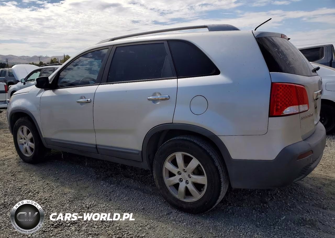 2011 Kia Sorento Lx VIN:5XYKT4A15BG155445 - 2