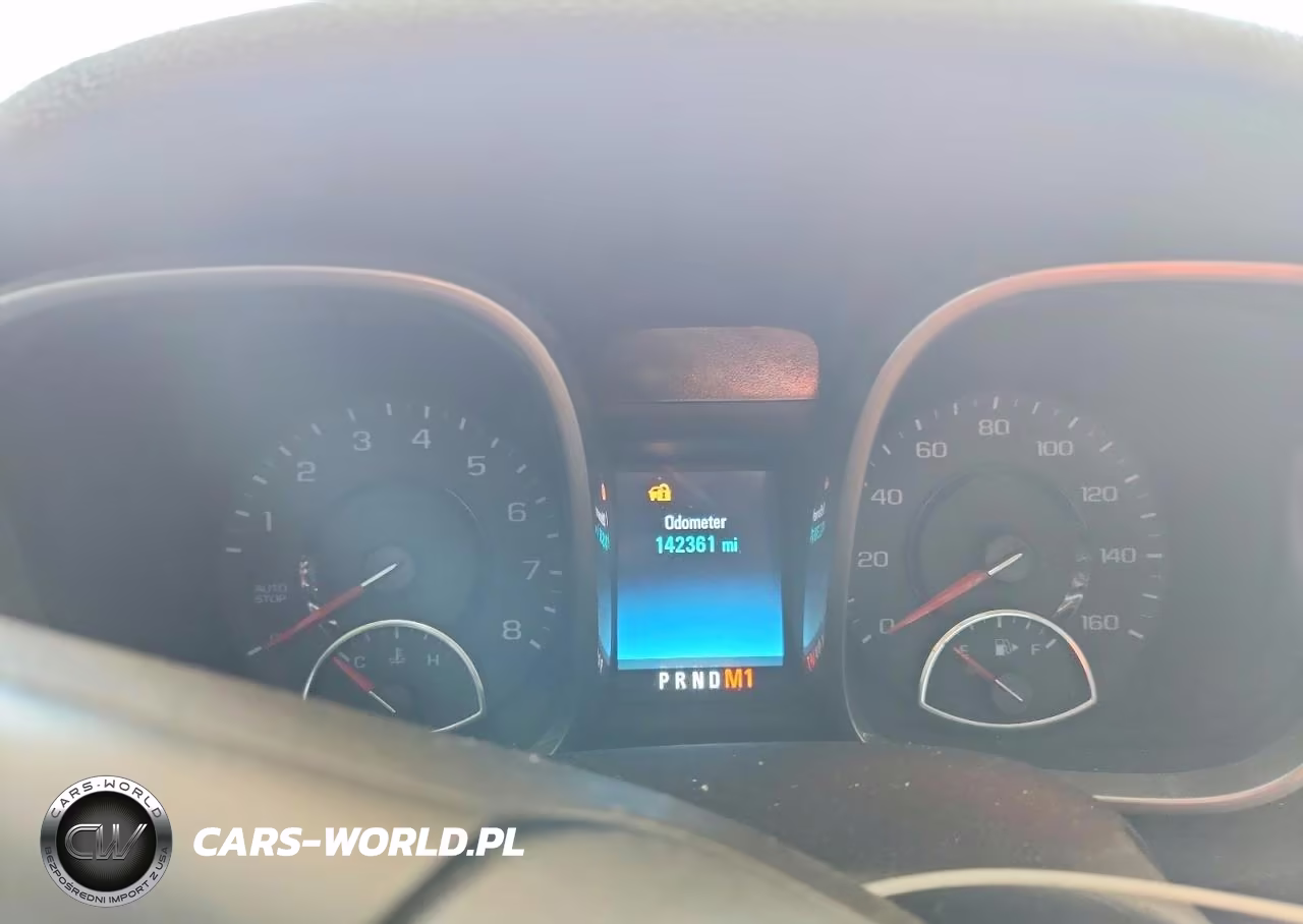 2015 Chevrolet Malibu Ls VIN:1G11B5SL4FF135144 - 9