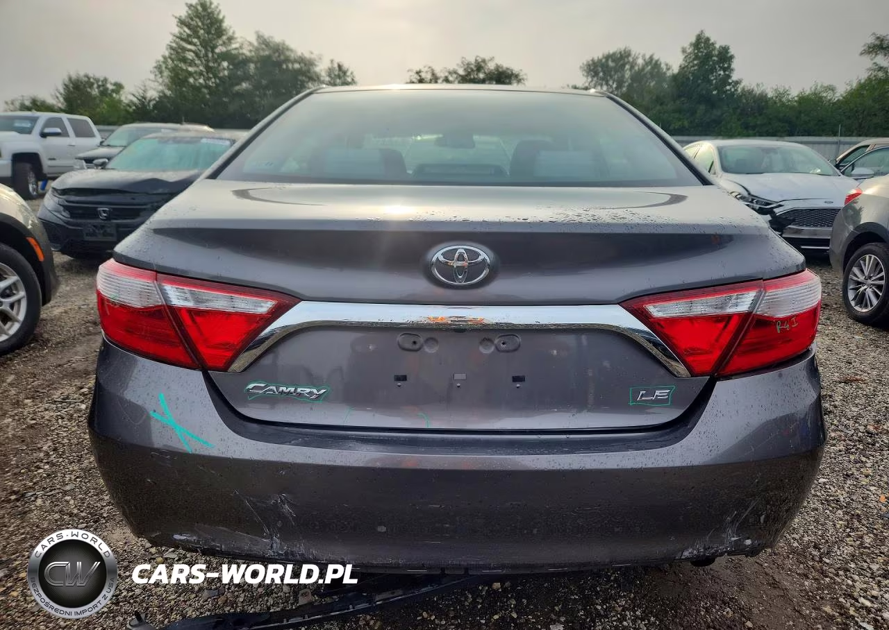 2017 Toyota Camry Le VIN:4T1BF1FK0HU777185 - 6