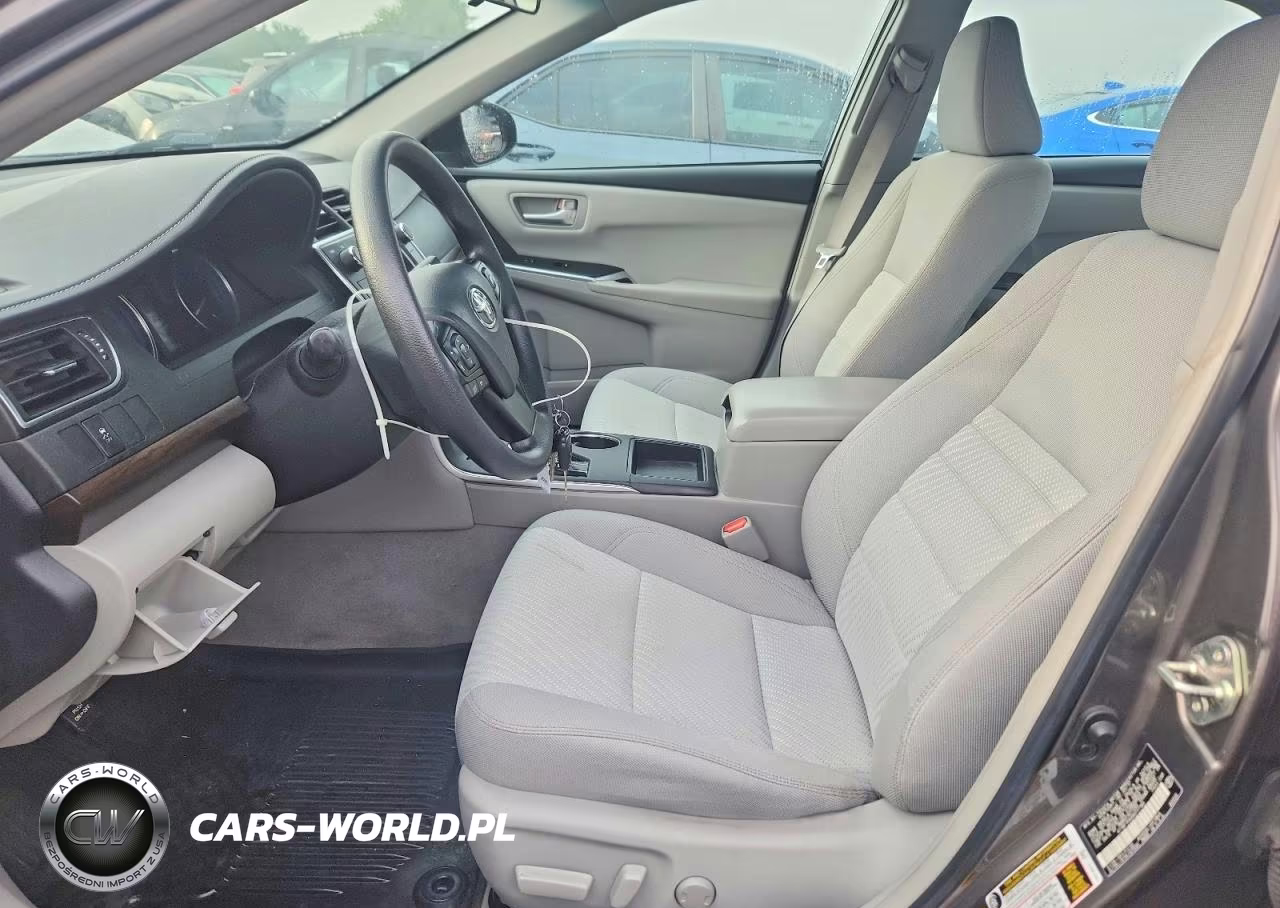 2017 Toyota Camry Le VIN:4T1BF1FK0HU777185 - 7