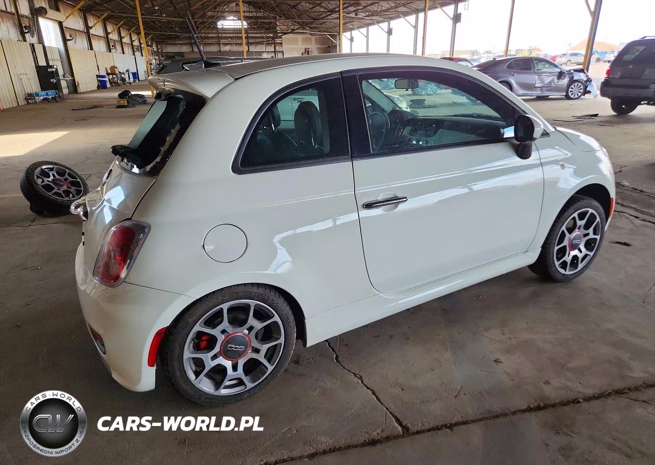 2015 Fiat 500 Sport VIN:3C3CFFBR8FT652407 - 3