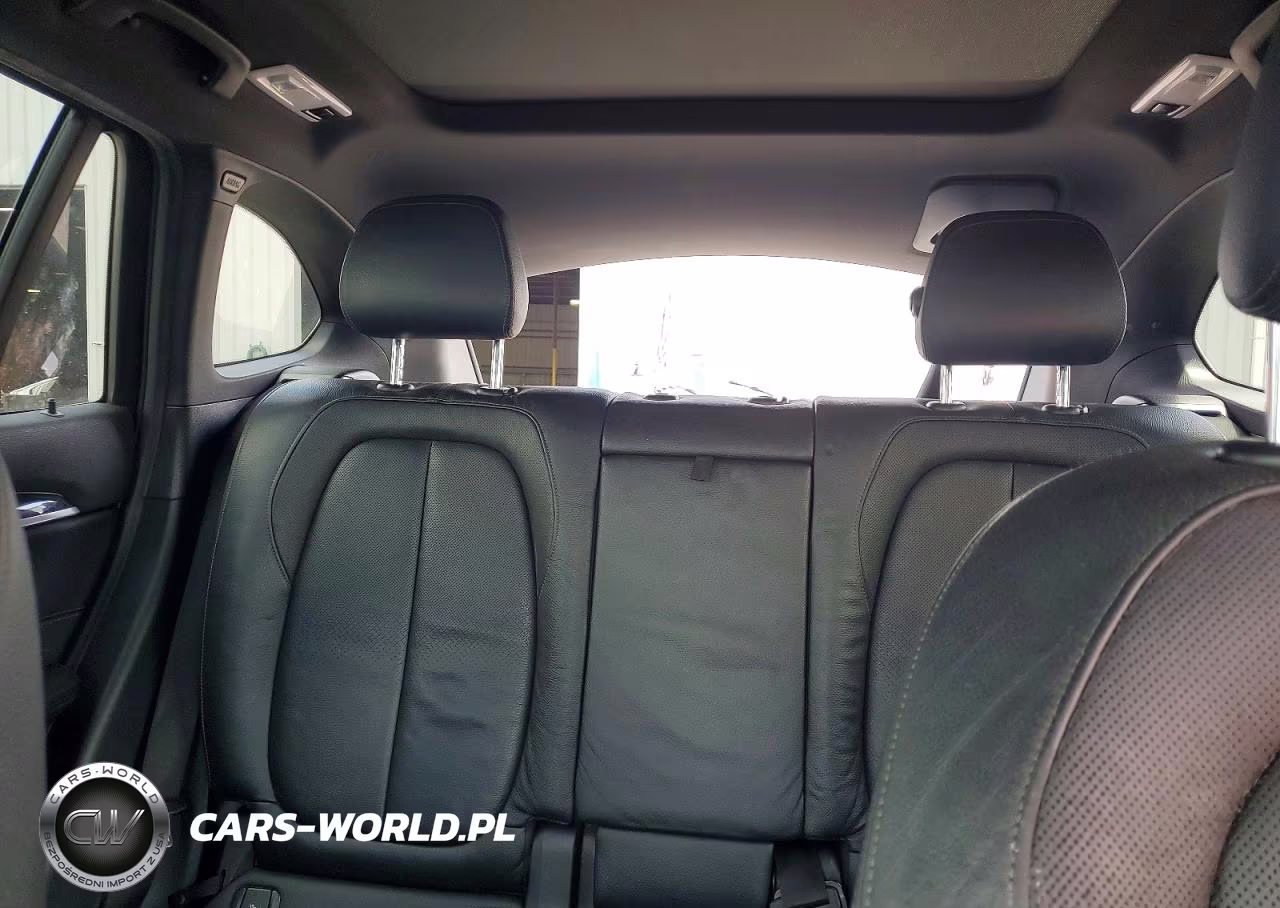 2018 BMW X1 Sdrive28I VIN:WBXHU7C35J5H41390 - 10