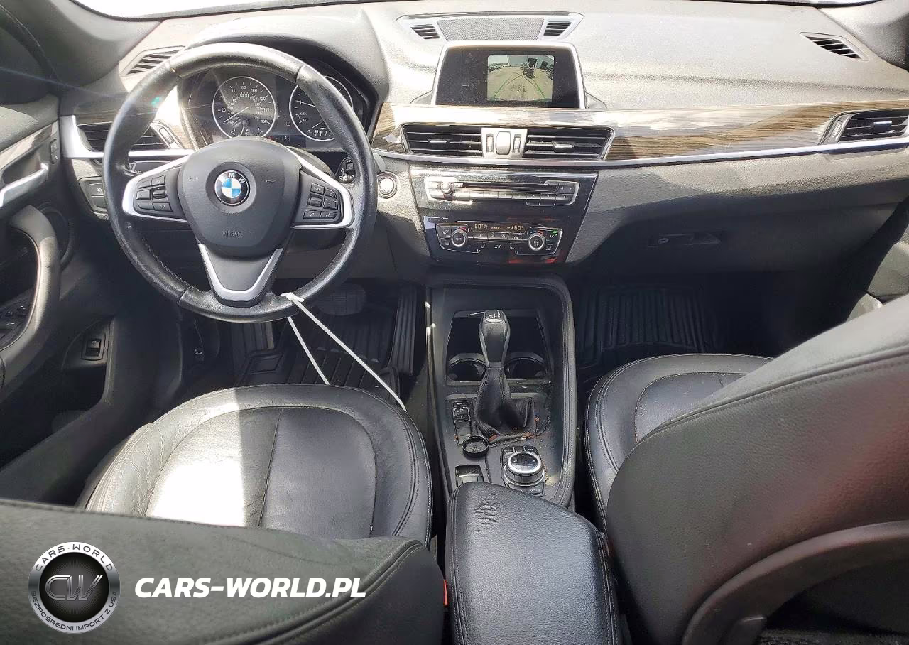 2018 BMW X1 Sdrive28I VIN:WBXHU7C35J5H41390 - 8