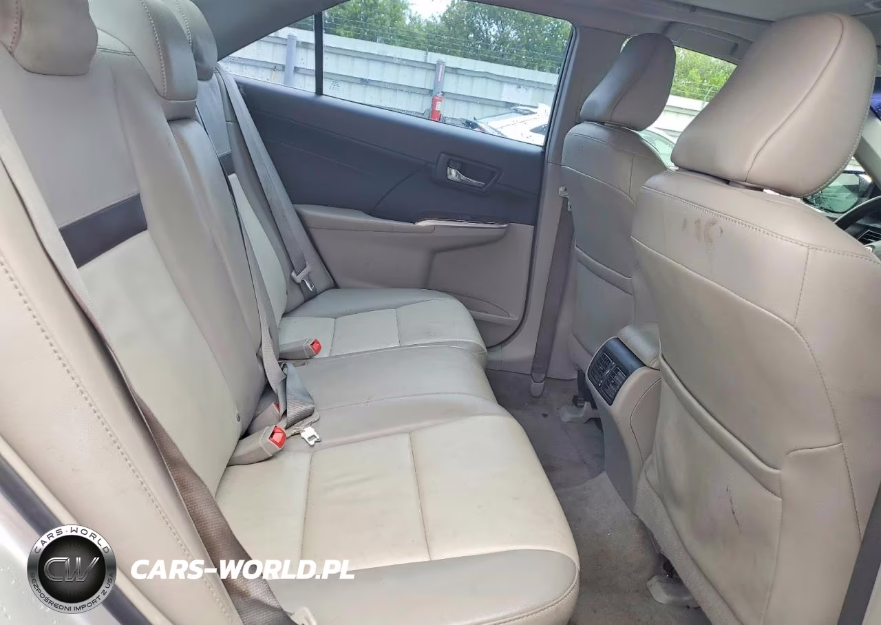 2013 Toyota Camry Xle VIN:4T4BF1FK1DR303519 - 10