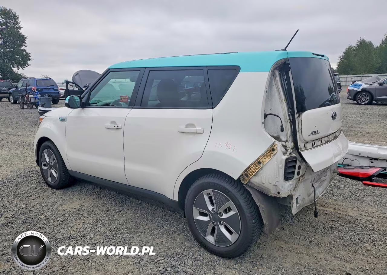 2018 Kia Soul Ev + VIN:KNDJX3AE7J7032349 - 2
