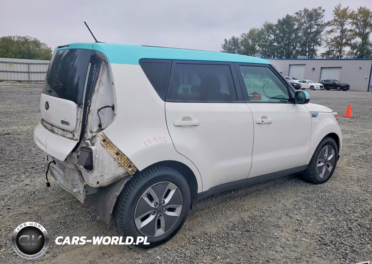 2018 Kia Soul Ev + VIN:KNDJX3AE7J7032349 - 3
