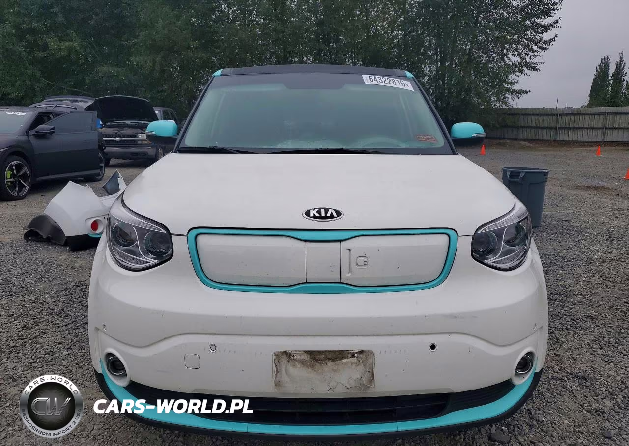 2018 Kia Soul Ev + VIN:KNDJX3AE7J7032349 - 5