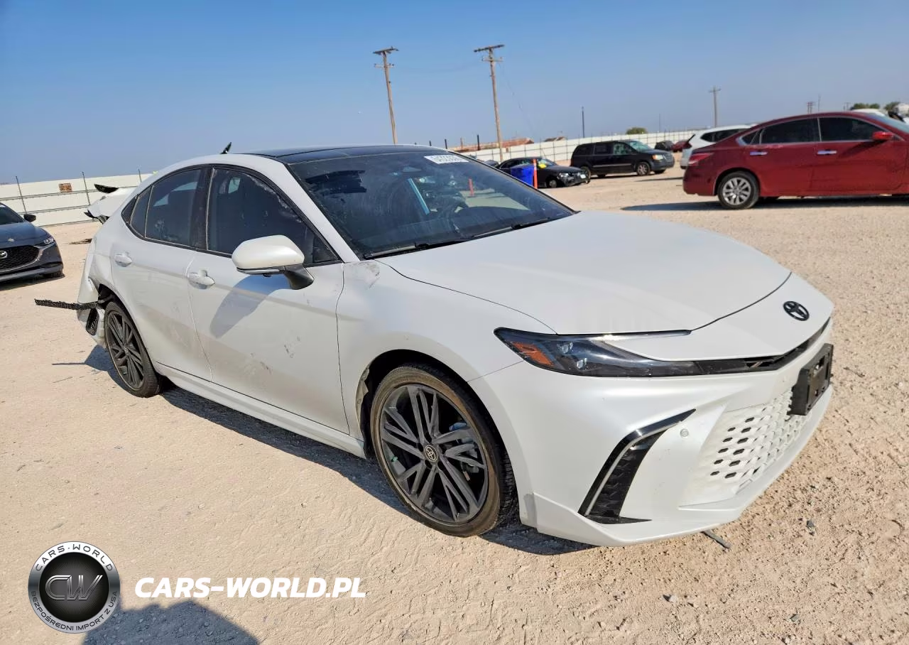 2025 Toyota Camry Xse VIN:4T1DBADK0SU513415 - 4