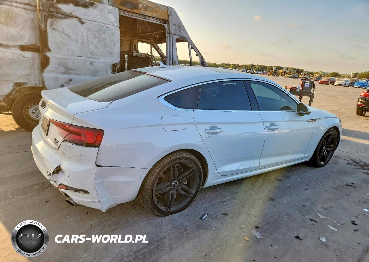 2018 Audi A5 Prestige VIN:WAUCNCF59JA086730 - 3