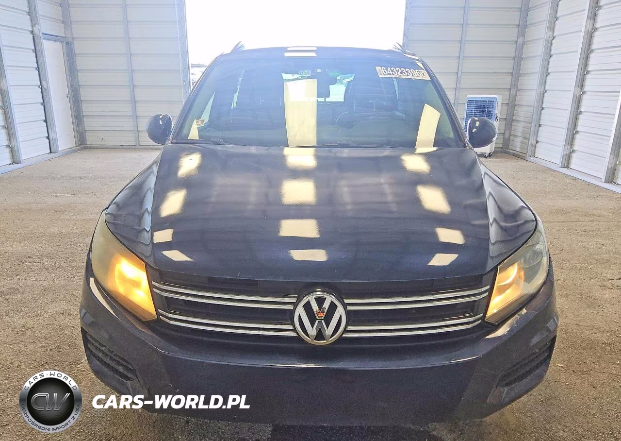 2016 Volkswagen Tiguan S VIN:WVGAV7AX3GW600945 - 5