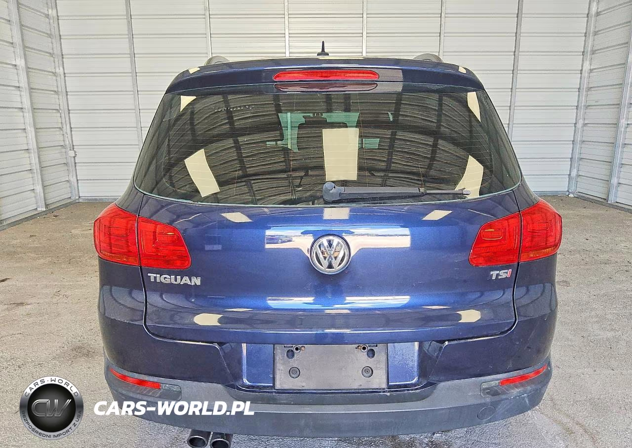 2016 Volkswagen Tiguan S VIN:WVGAV7AX3GW600945 - 6