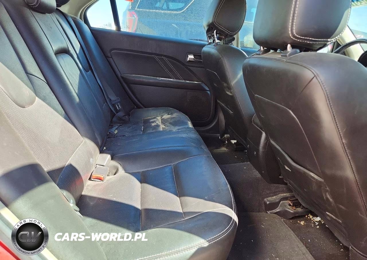 2012 Ford Fusion Sport VIN:3FAHP0DC1CR267385 - 10