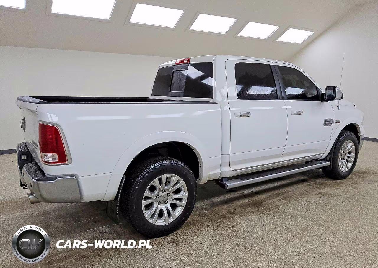 2013 Ram 1500 Longhorn VIN:1C6RR7PT1DS626048 - 3
