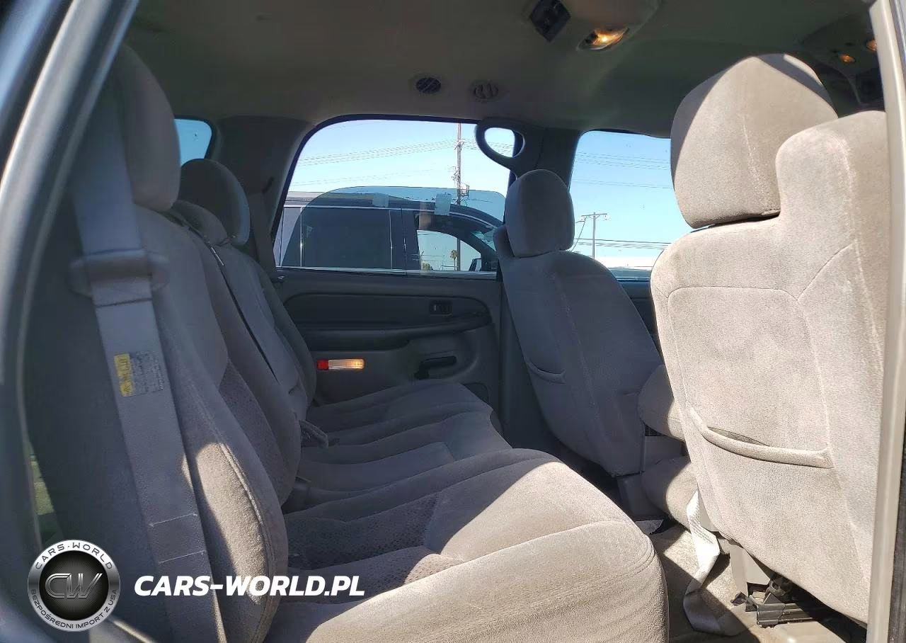 2003 Chevrolet Tahoe C1500 VIN:1GNEC13V83R231584 - 11