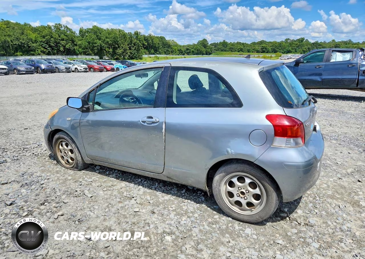 2009 Toyota Yaris Base VIN:JTDJT903X95263929 - 2